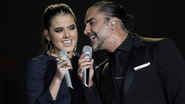 Alejandro Fernández se convierte en abuelo, su hija Camila ya dio a luz