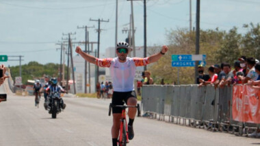 Alan Carrillo, máximo ganador en el MZ Tour de ciclismo