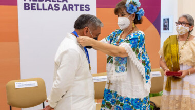 El maestro Feliciano Sánchez Chan recibe la Medalla Bellas Artes 2021