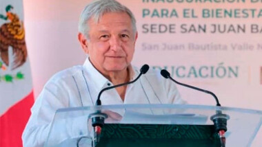 Pensión para adultos mayores se entregará a los 65 años y aumentará cada año: AMLO