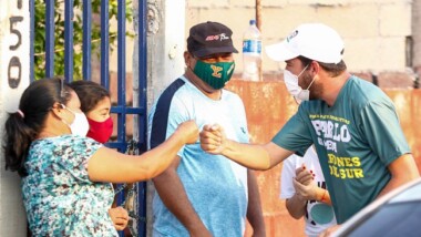 “No hay medicinas gratuitas”, recalcan a Pablo Gamboa Miner en el sur de Mérida