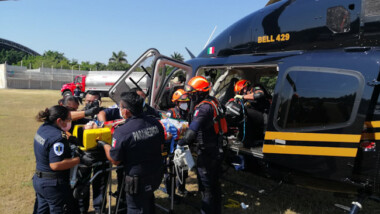 Motociclista accidentado trasladado de urgencia a Mérida