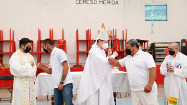 Celebran Semana Santa en Cereso de Mérida