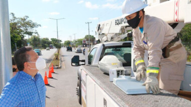 Instalan lámparas led en el oriente de Mérida