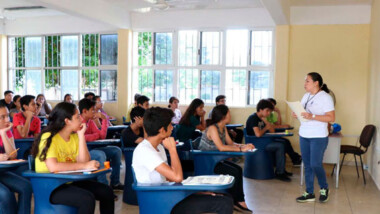 Más de cuatro mil 500 jóvenes buscarán su pase a una preparatoria de la UADY