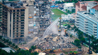 La SRE declaró que no hay víctimas mexicanas en el edificio derrumbado de Miami