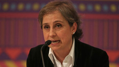 Aristegui critica nueva sección de la mañanera: ‘Está fuera de todos los estándares democráticos’