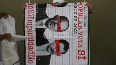 La consulta popular no es para enjuiciar expresidentes: activistas