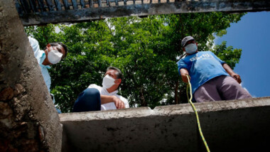 Intensifican desazolve de pozos, bacheo y limpieza en calles de Mérida