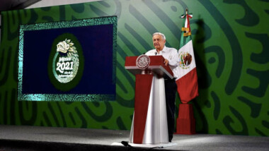 Consulta popular se va a convertir en un hábito: López Obrador