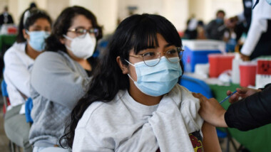 Alta demanda de jóvenes agota vacunas Sputnik en Ciudad de México