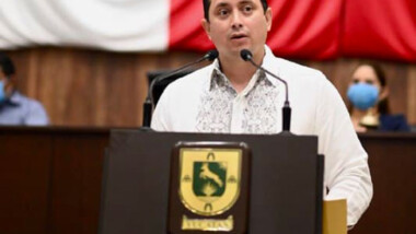 Exhiben soberbia panista en el Congreso del Estado