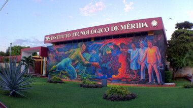 Estudiantes del Tec de Mérida regresan a presenciales este 4 de octubre