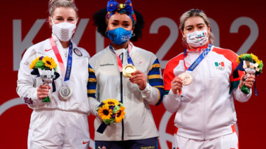 “No tiene fondos”: Aremi Fuentes denunció cheque inexistente que premió su actuación en Tokio 2020