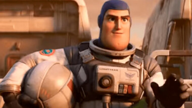 La historia del origen de Buzz Lightyear se muestra en un nuevo tráiler de Pixar