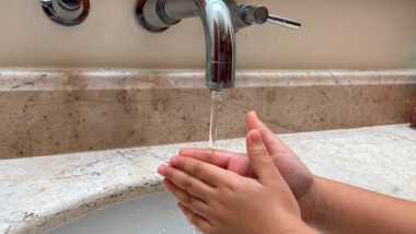Recomiendan lavado de manos contra enfermedades infecciosas
