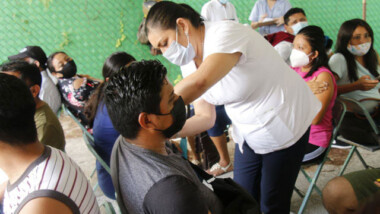 Yucatán aplica 2.3 millones de vacunas anticovid