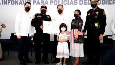 Lanzan en Yucatán programa piloto de créditos de Infonavit para policías