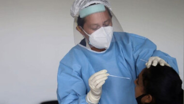 Salud reporta 250 muertes por covid-19 y 2 mil 841 contagios de coronavirus