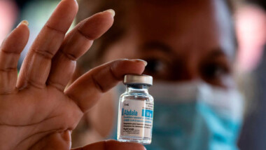 Cofepris autoriza uso de emergencia de Abdala, vacuna cubana contra Covid19