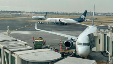 Aumento de la TUA encarece hasta 50% viajes por avión