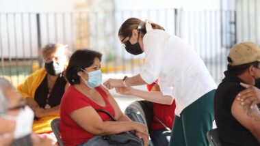 Este jueves inicia en Mérida la vacunación de refuerzo para personas de 40 a 59 años