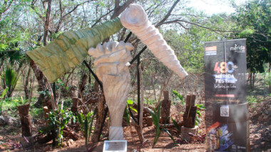 Instalan escultura en Animaya