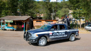 Masacre en Michoacán: sicarios limpiaron la zona y se llevaron los cuerpos