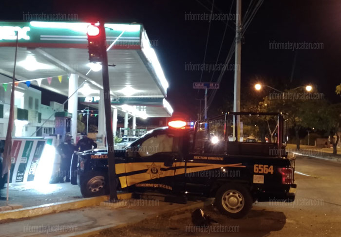 CHOQUE-ANTIMOTIN-GASOLINERA