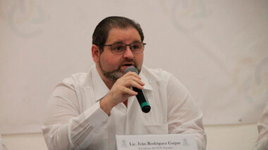 Iván Rodríguez de Canaco, nuevo presidente del CCE