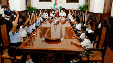 Instalan en Mérida un “Cabildo Infantil”