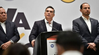 Claudio X. González pide candidatura única de la oposición para vencer a Morena en 2024