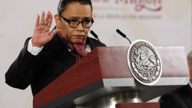 AMLO ‘destapa’ a Rosa Icela Rodríguez como posible candidata para 2024