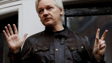 Reino Unido autoriza extradición de Julian Assange a EU