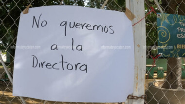 Piden destitución de Directora de Primaria “Víctor Manuel Martínez”