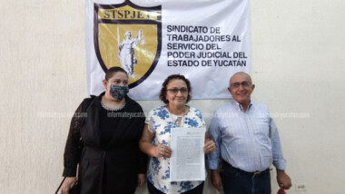 Van cuatro amparos contra la reforma de Vila al Poder Judicial