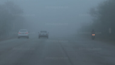 Mérida amane cubierta de neblina