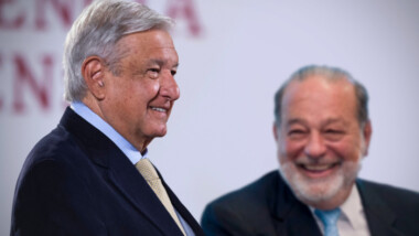 AMLO defiende a Carlos Slim ante huelga en Telmex