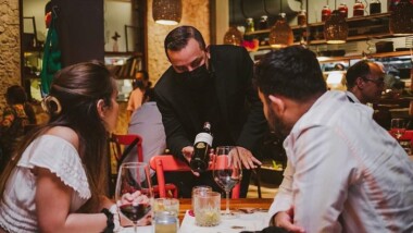 Premian al restaurante Micaela Mar y leña