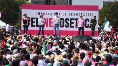 “No a la destrucción del INE”, reclama José Woldenberg en el mitin contra la reforma de AMLO