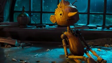 Guillermo del Toro se lanza contra cadenas de cine por no estrenar “Pinocho”