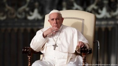 Papa Francisco firma su renuncia: ¿En qué momento se haría efectiva?