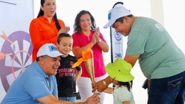 Celebran a los papás con mini olimpiadas