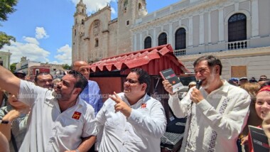 Noroña dice que disputa el primer lugar a las ‘corcholatas’
