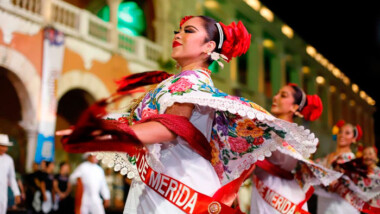 “Gran Vaquería del Carnaval” engalana Mérida