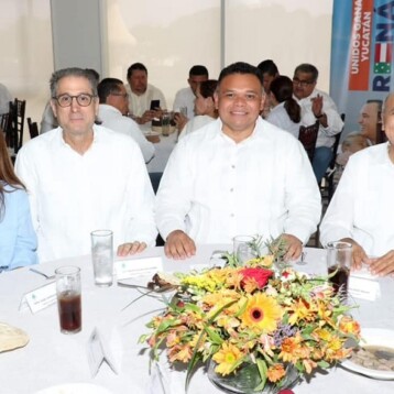 Rolando Zapata se reúne con la comunidad libanesa de Yucatán