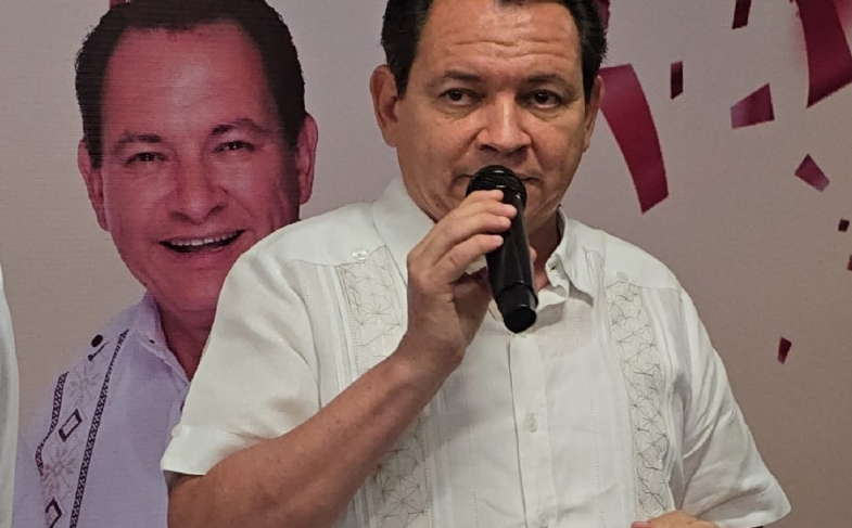 Huacho Díaz entrará con todo a Mérida para cerrar su campaña