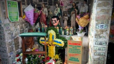 Celebran 115 años de Jesús Malverde, el santo del pueblo adorado por el narco