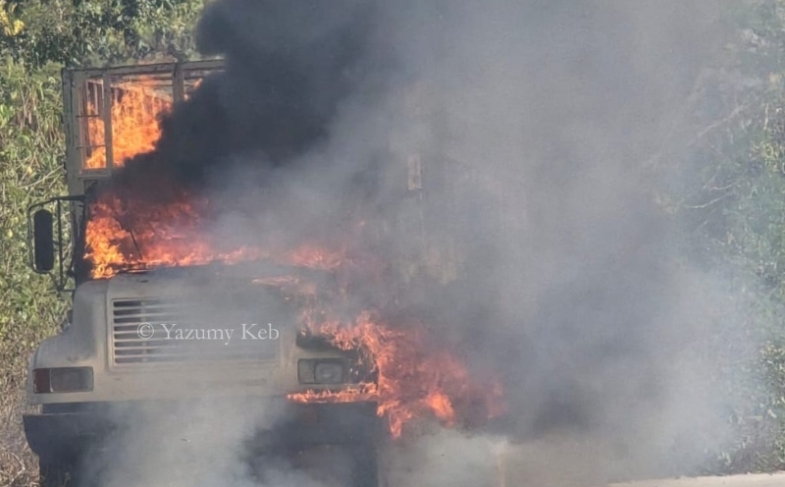 INCENDIO CAMION TIZIMIN 4