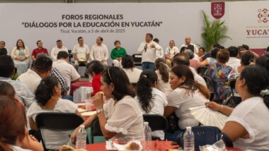 Maestros piden mejor salario